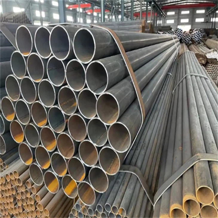 Must A106 sirge õmblusega keevitatud toru