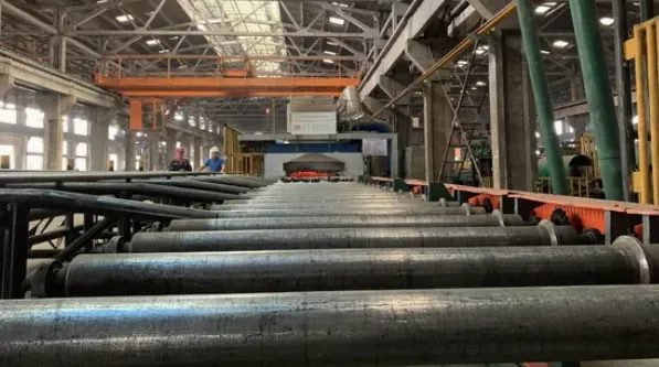 ERW konstruktsiooni toru ASTM A672 süsinikterast spiraalkeevitatud terastoru