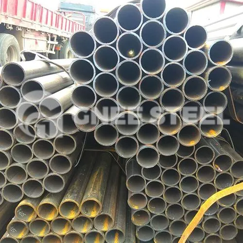 L320 keevitatud toru